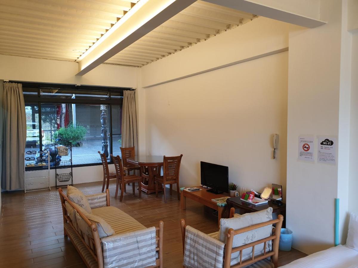 Sanyi Happiness B&B Luaran gambar