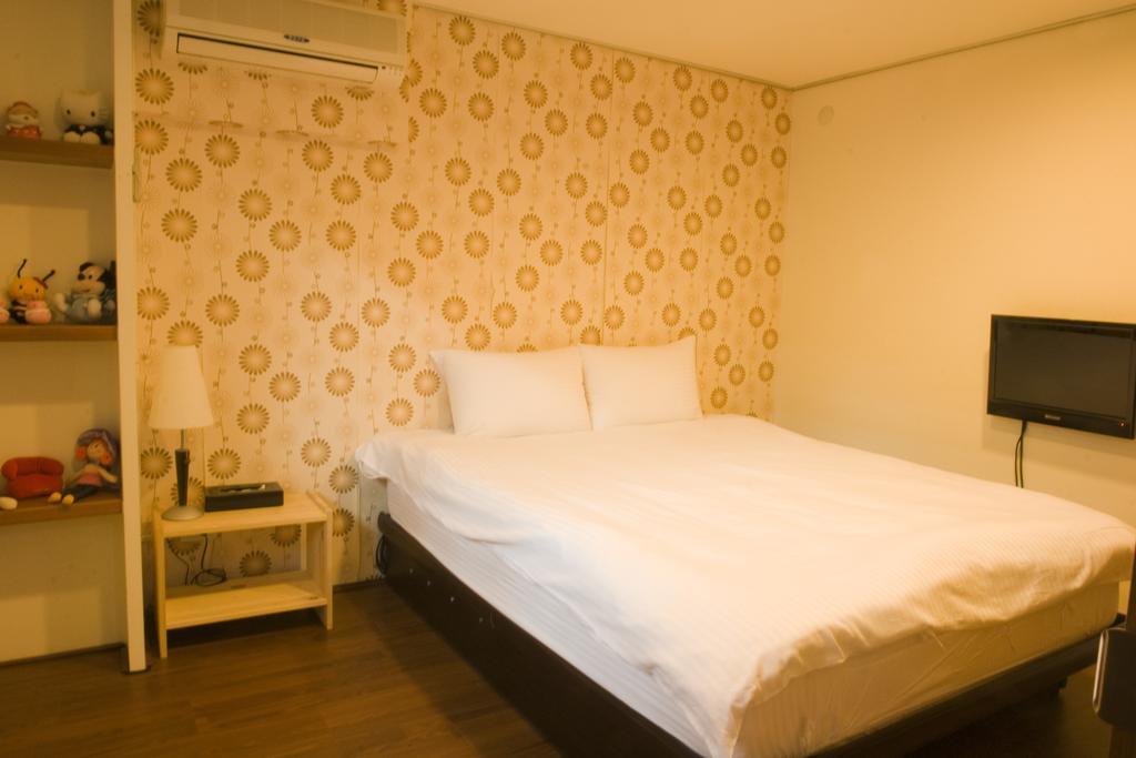 Sanyi Happiness B&B Luaran gambar